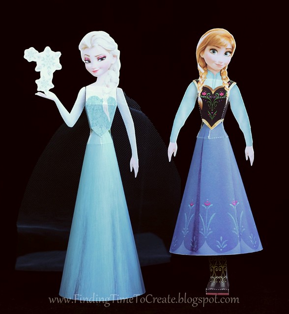 Elsa and Anna 3D Paper Dolls