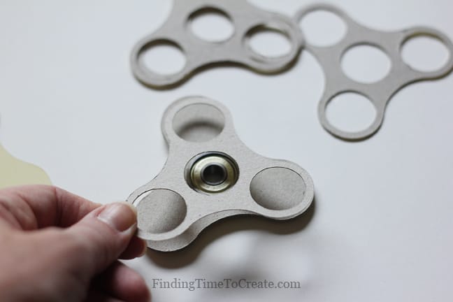 Make Sensational Fidget Spinners for Summertime Fun