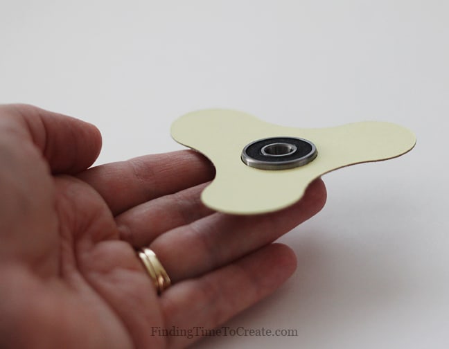 Make Sensational Fidget Spinners for Summertime Fun
